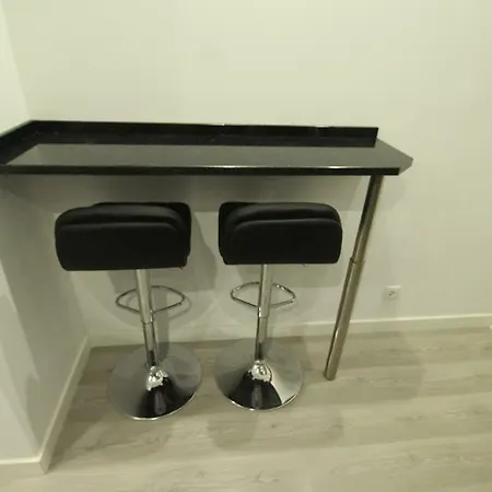 Urban Loft Olivais - B&w Apartman *
